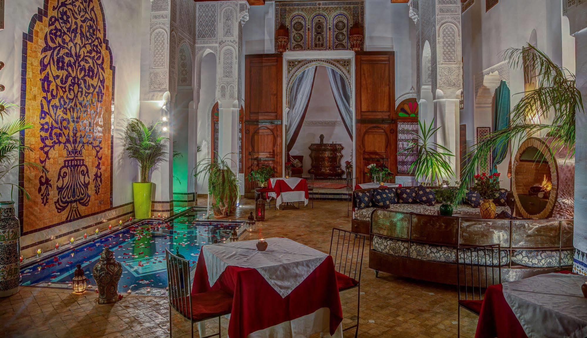 Riad Almaz Fez Buitenkant foto